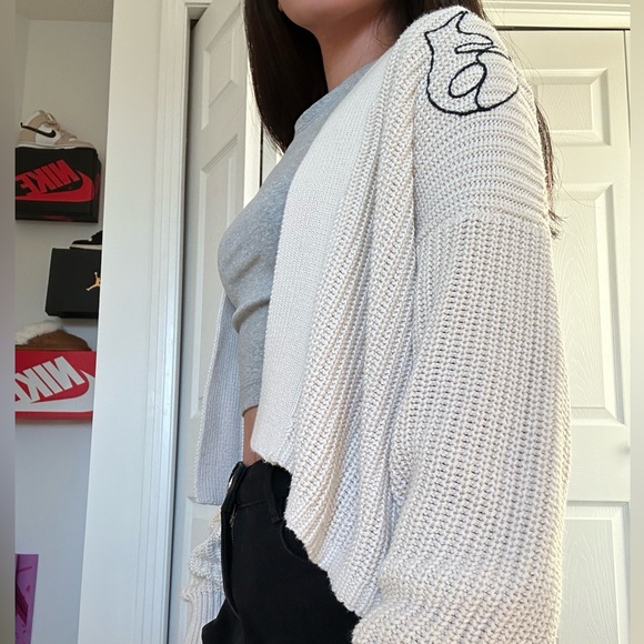 H&M Cardigan (M) - Picture 5 of 5